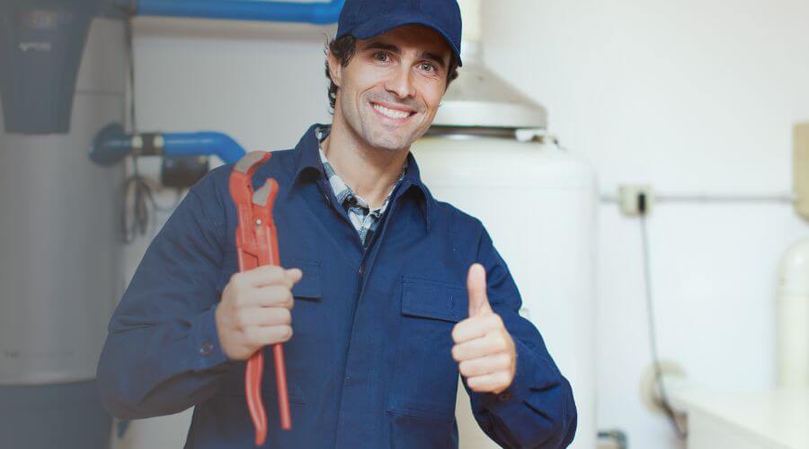 Professional emergency plumbing in Monmouth, IA